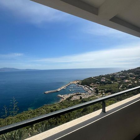 T4 Standing A Cargese Apartment Екстериор снимка