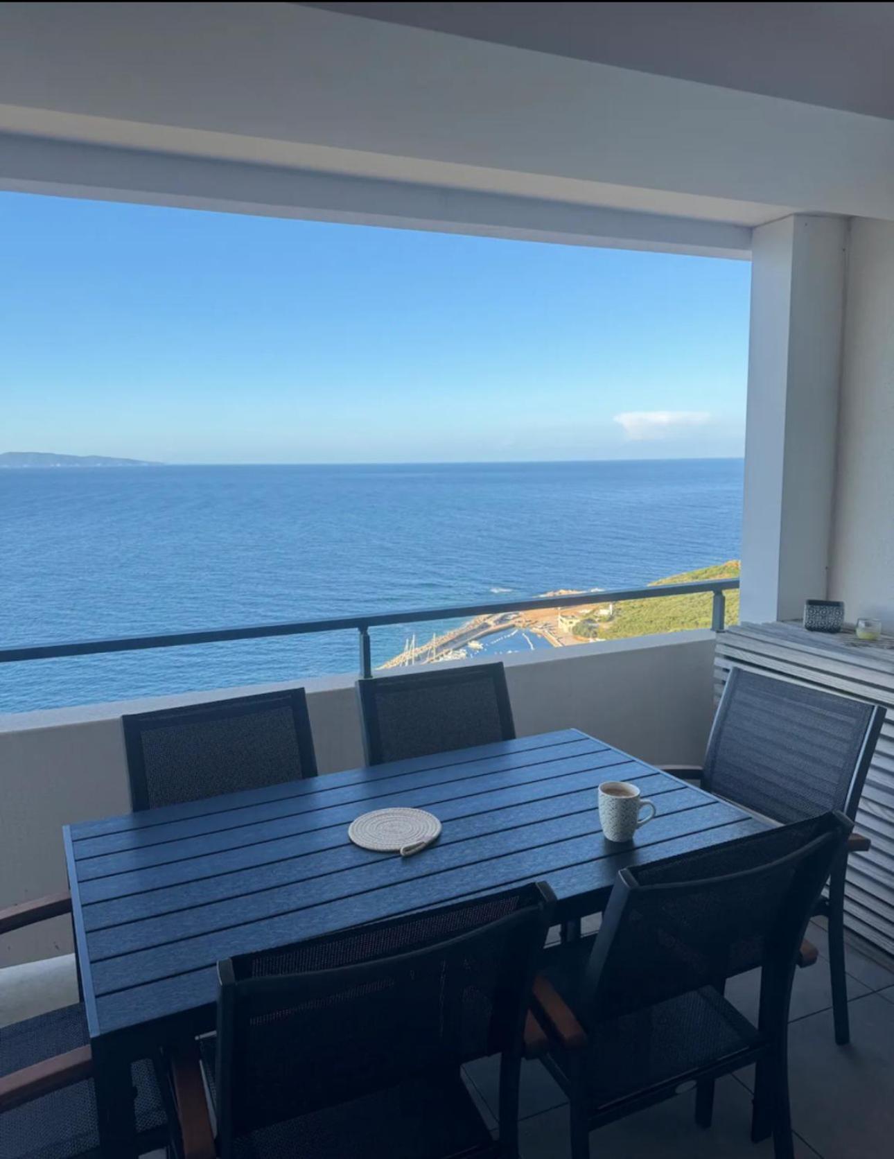 T4 Standing A Cargese Apartment Екстериор снимка